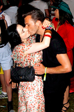 Theo Hutchcraft