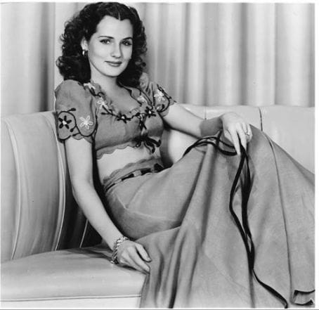 Brenda Marshall