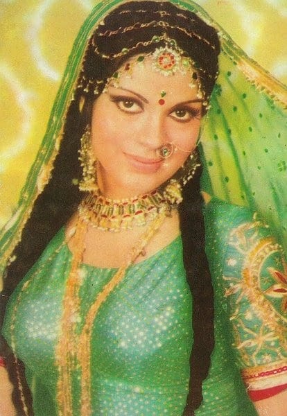 Zeenat Aman | Beautiful bollywood actress, Beautiful 