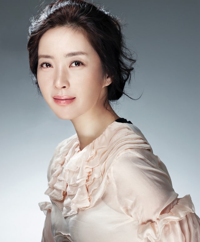 Picture of Yun-ah Song