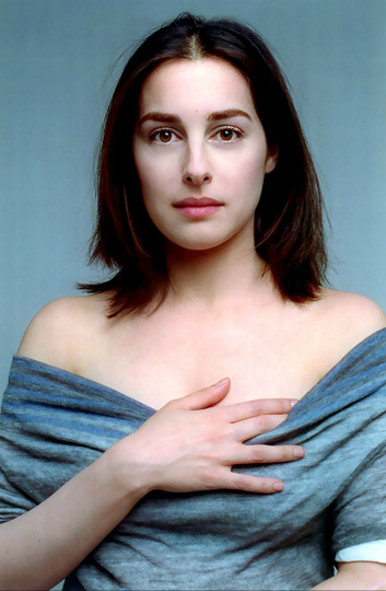 Amira Casar