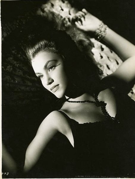 Linda Christian