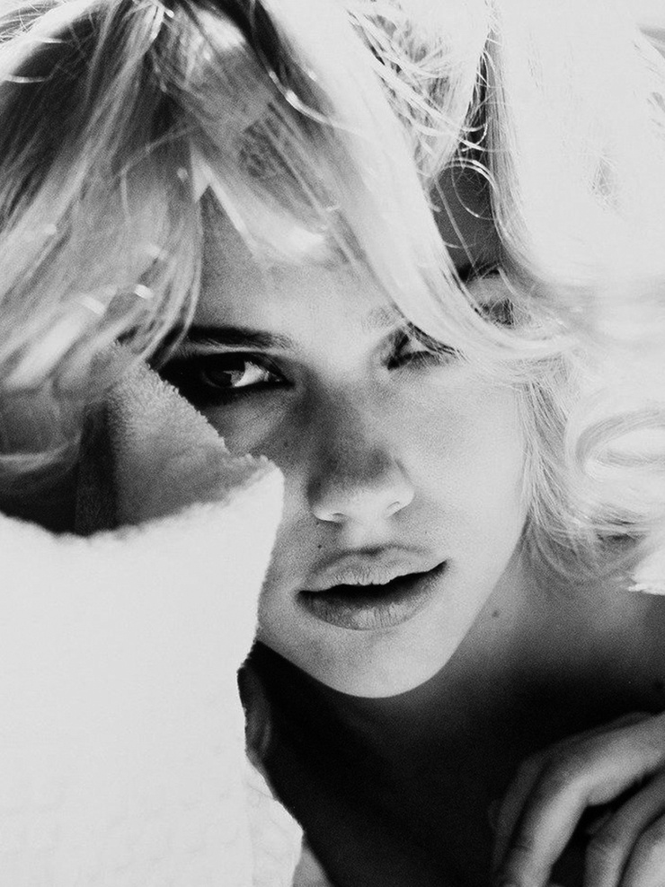 Scarlett Johansson Scarlett Johansson