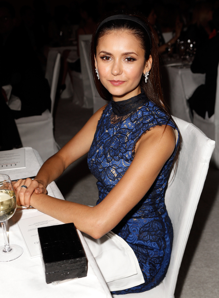 Nina Dobrev
