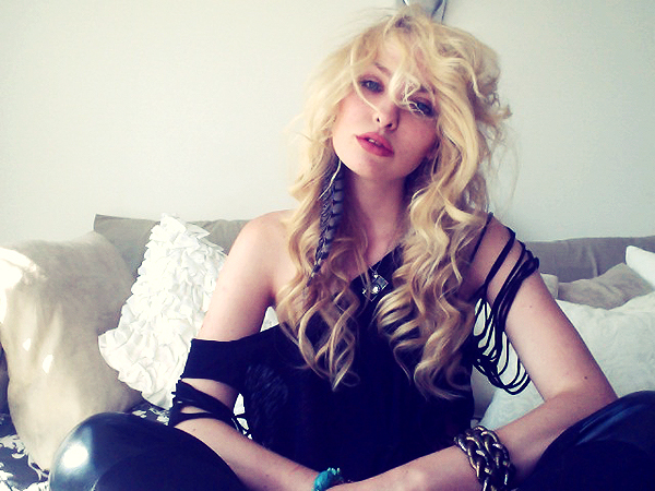 Lina Tesch Lina Tesch