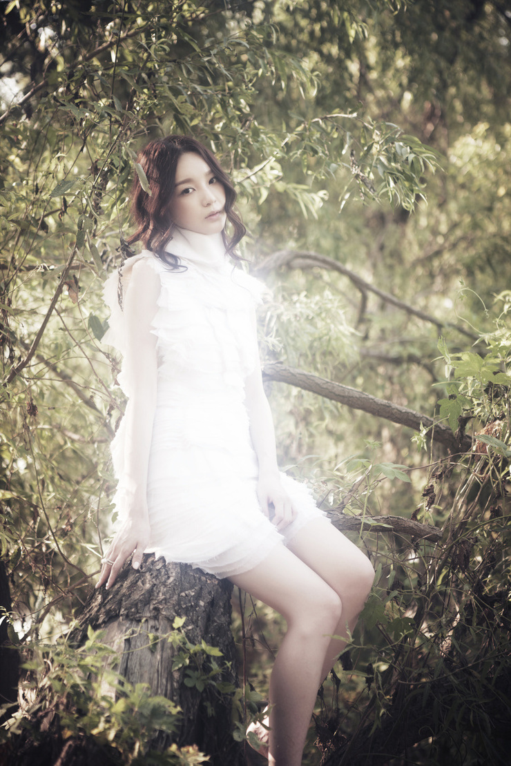 Kang Min Kyung