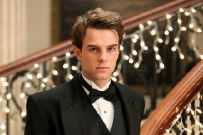 Nathaniel Buzolic