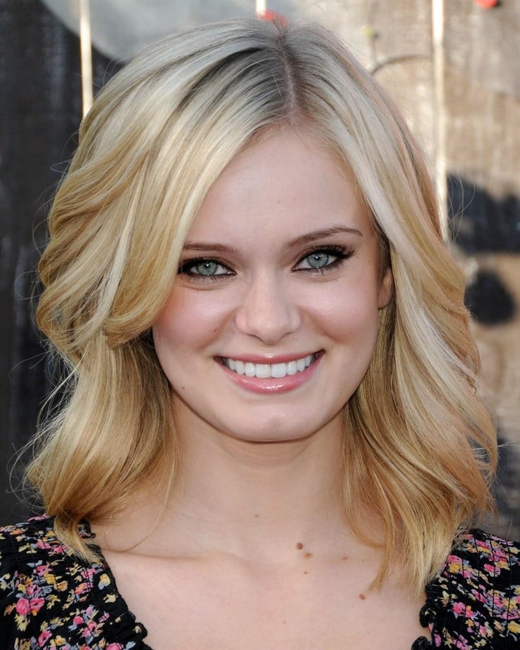 Sara Paxton