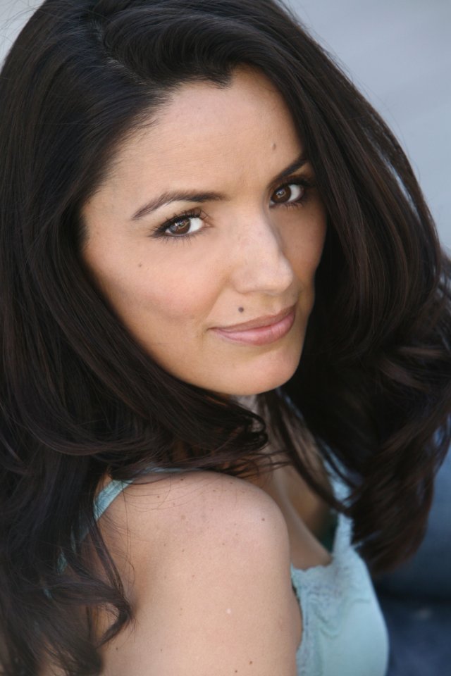 Romina Peniche image