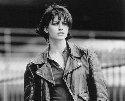 Gina Gershon
