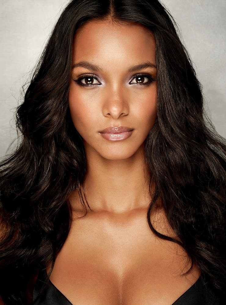 Lais Ribeiro Lais Ribeiro