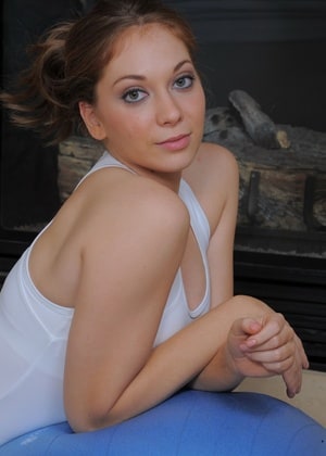 Adriana Leigh Adriana Leigh