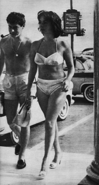 Elizabeth Taylor Elizabeth Taylor