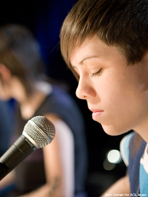 Tegan and Sara