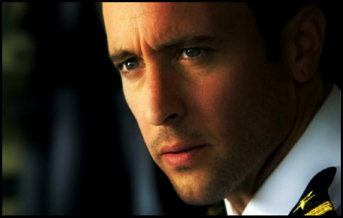 Alex O'Loughlin
