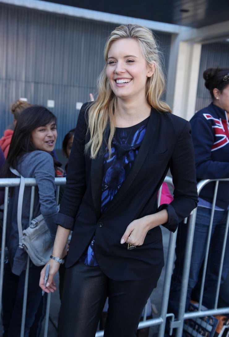 Maggie Grace