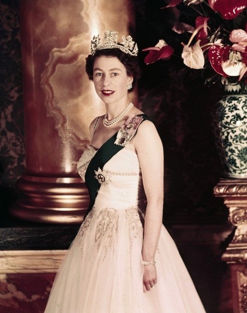 Queen Elizabeth II Queen Elizabeth II