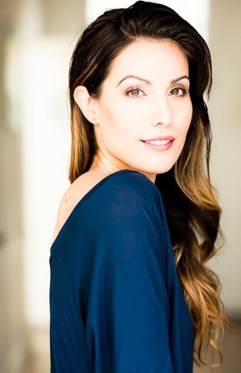 Carly Pope Carly Pope