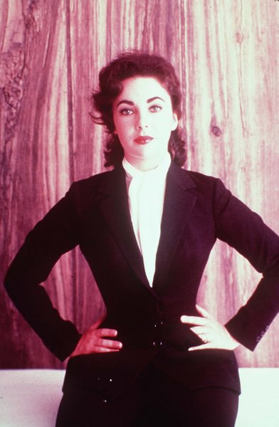 Elizabeth Taylor Elizabeth Taylor