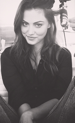 Phoebe Tonkin