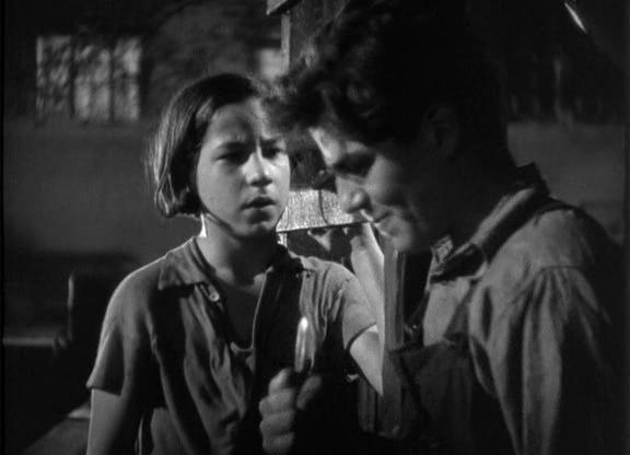 Dead End (1937)