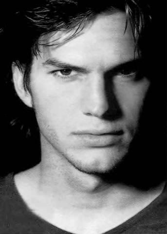 Ashton Kutcher Ashton Kutcher