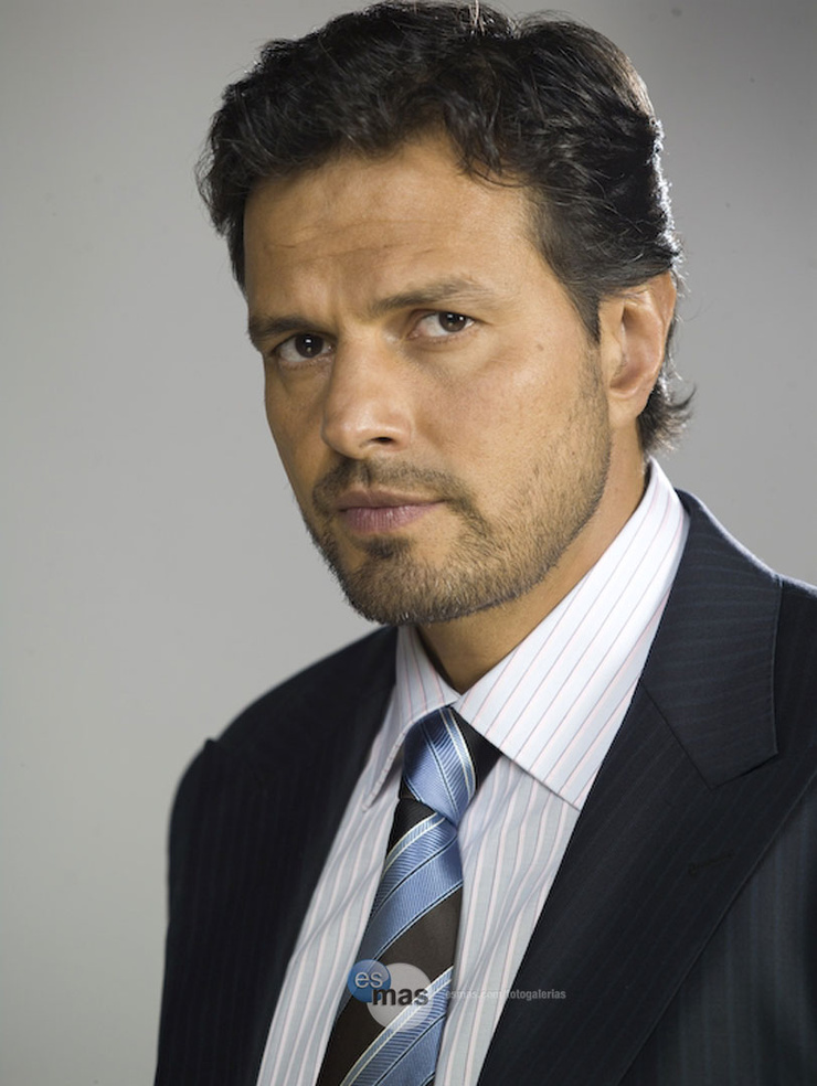 Agustín Arana image