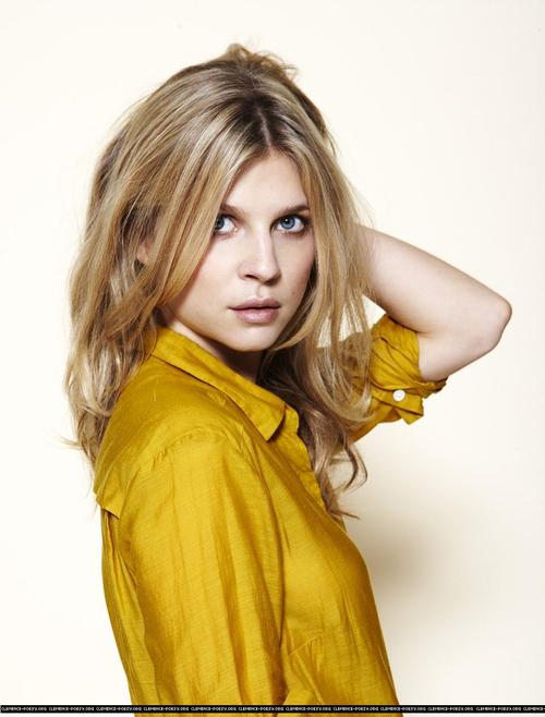 Clémence Poésy Clémence Poésy