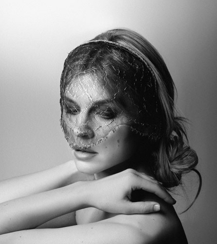 Clémence Poésy Clémence Poésy