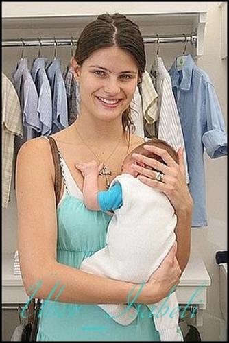 Isabeli Fontana