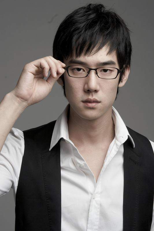 Yeon-Seok Yoo