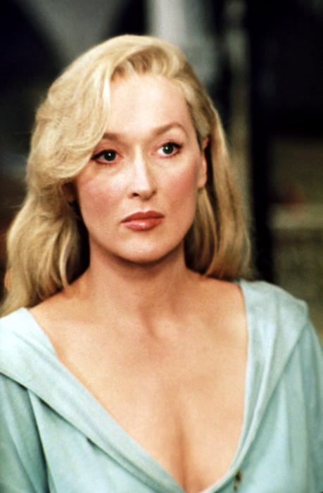 Death Becomes Her Death Becomes Her