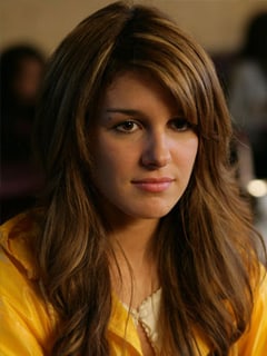 Shenae Grimes