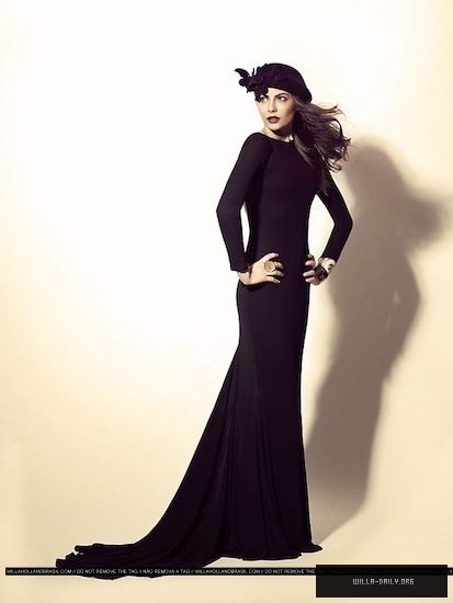 Willa Holland