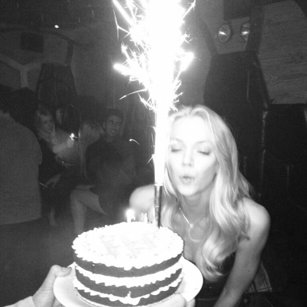 Lindsay Ellingson Lindsay Ellingson