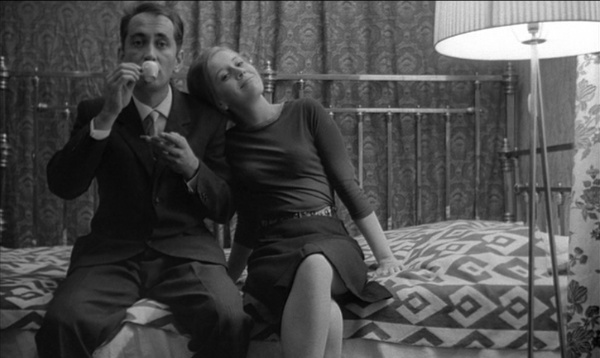 Love Affair, or the Case of the Missing Switchboard Operator (1967) Love Affair, or the Case of the Missing Switchboard Operator (1967)