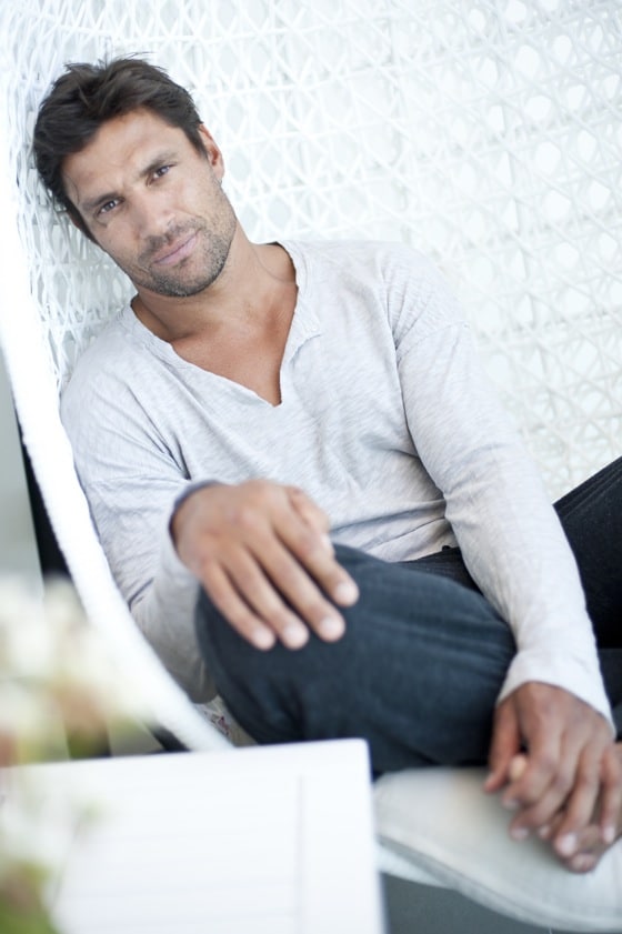 Manu Bennett