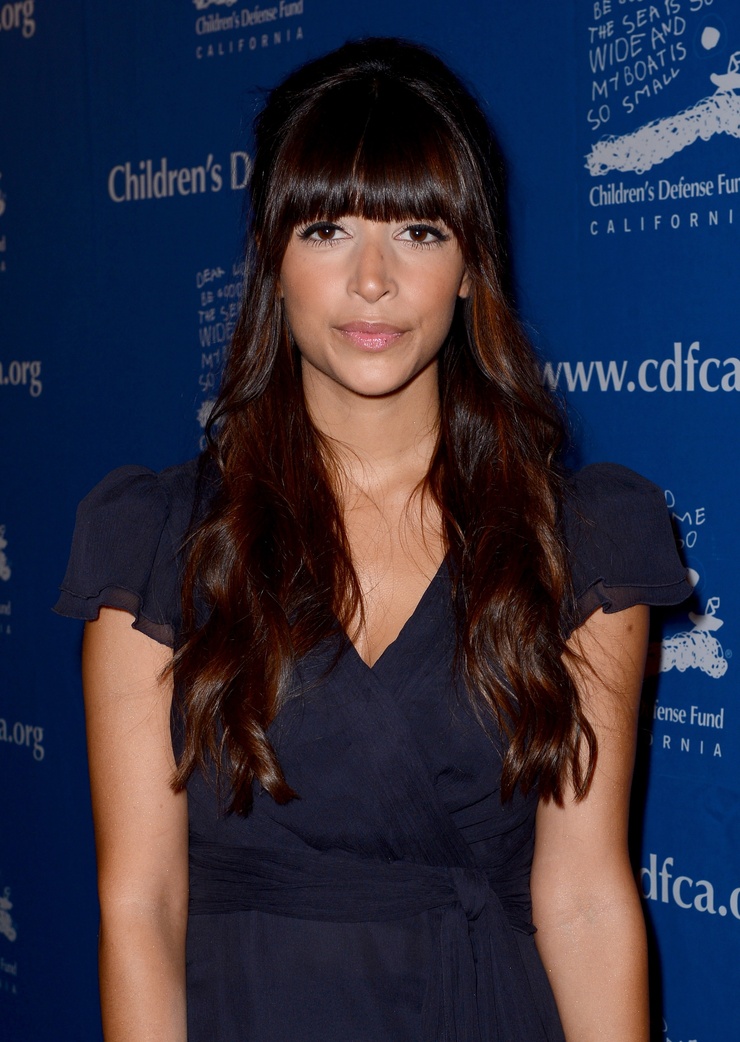 Hannah Simone