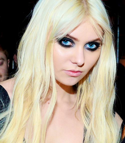 Picture of Taylor Momsen