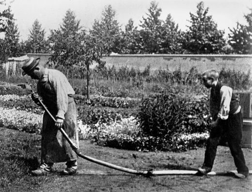 The Sprinkler Sprinkled (1895) The Sprinkler Sprinkled (1895)