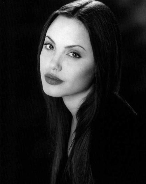 Angelina Jolie Angelina Jolie