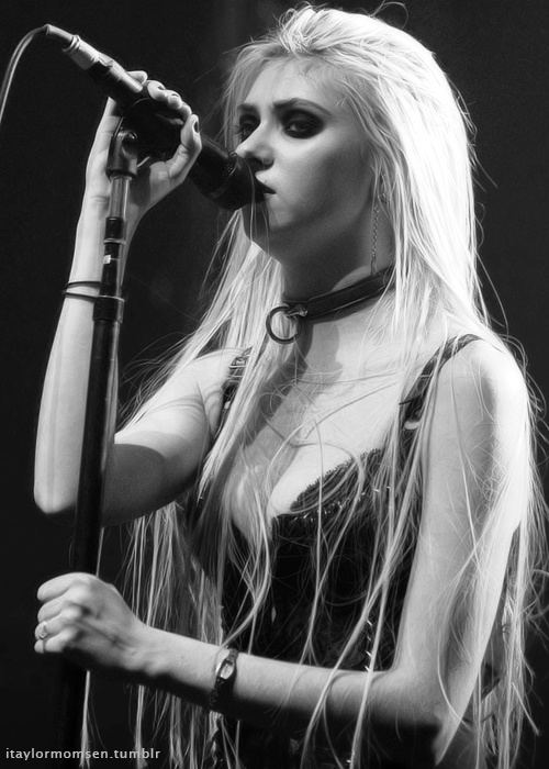 Taylor Momsen image