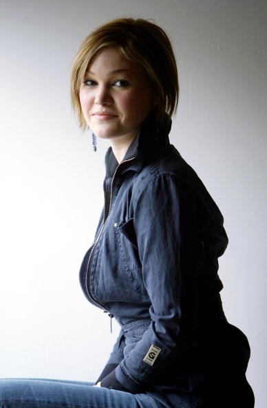 Julia Stiles