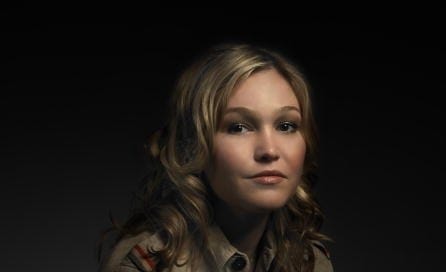 Julia Stiles