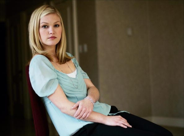 Julia Stiles