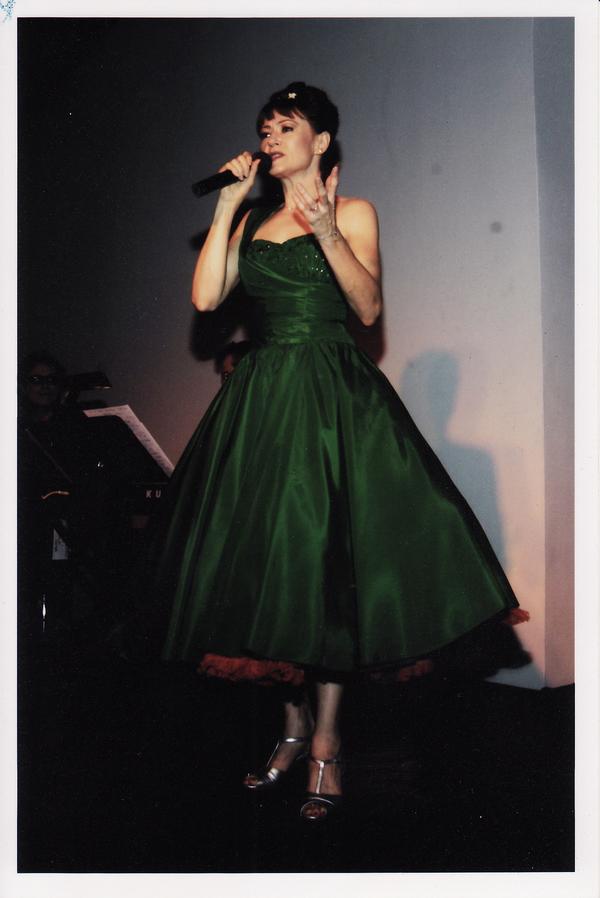 Ann Magnuson