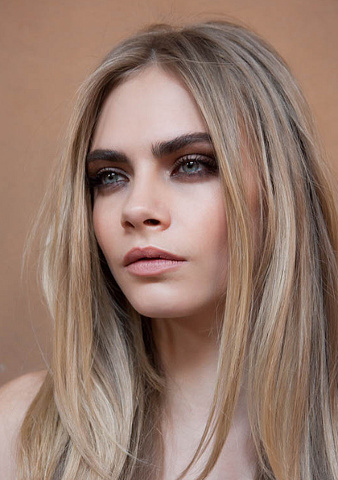 Cara Delevingne picture