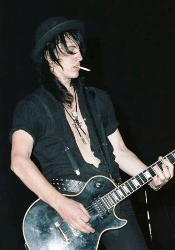 Izzy Stradlin