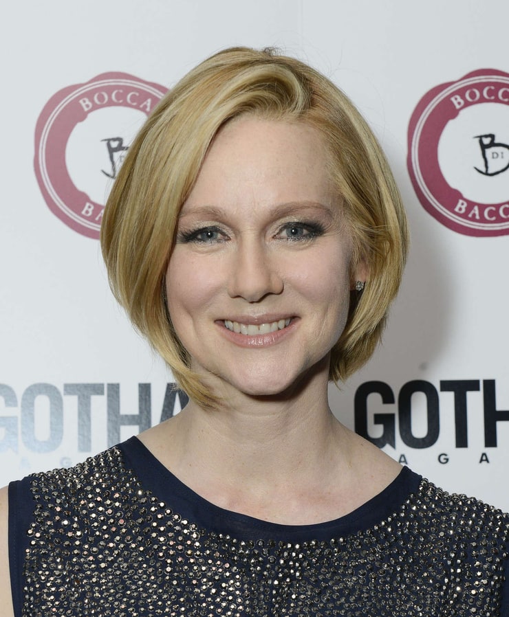 Laura Linney