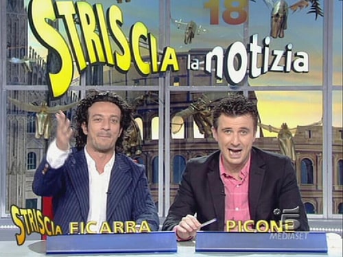 Striscia la notizia                                  (1988- )